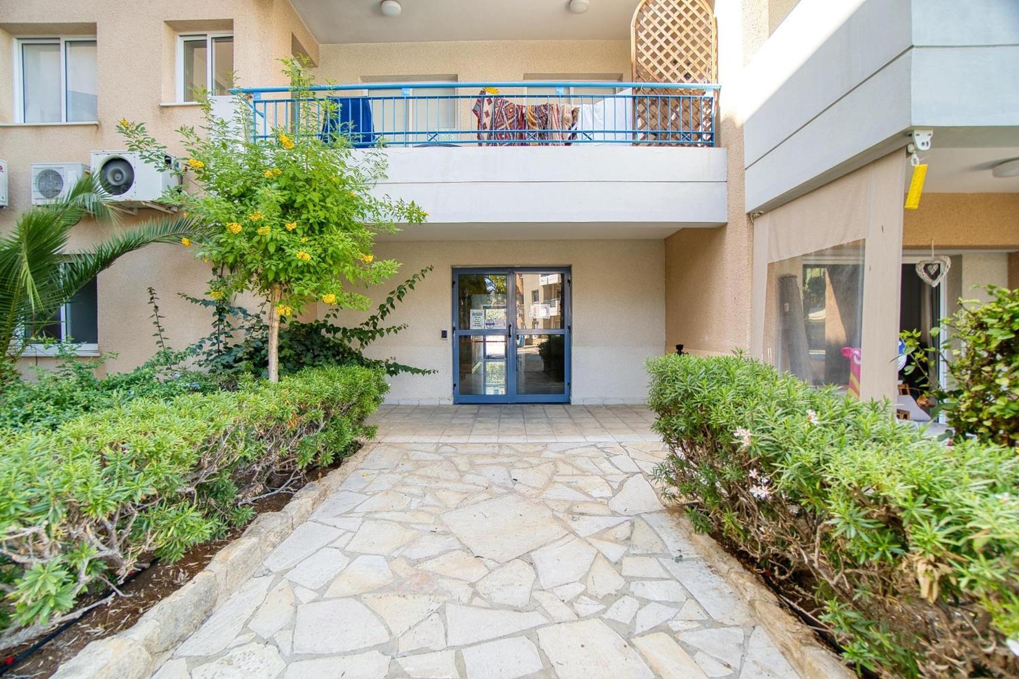 Iris Village Block 12-105 Paphos Exterior photo